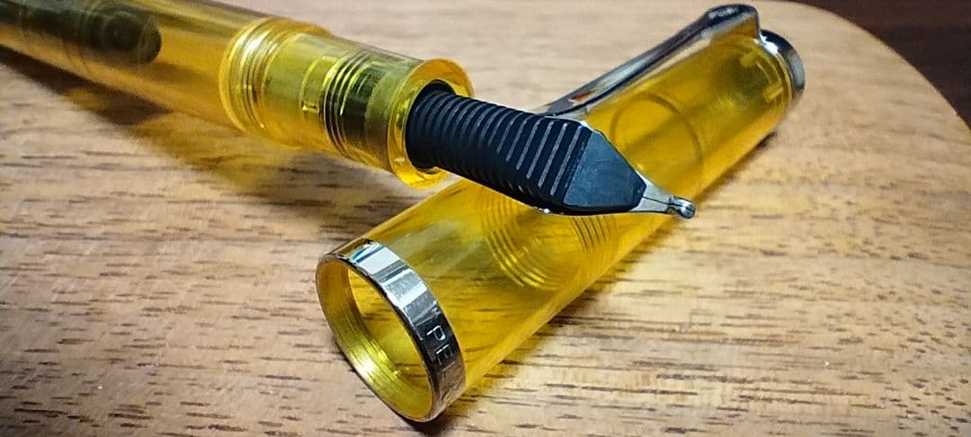 Pelikan ペリカン イエローデモンストレーター M205 BB(極太)