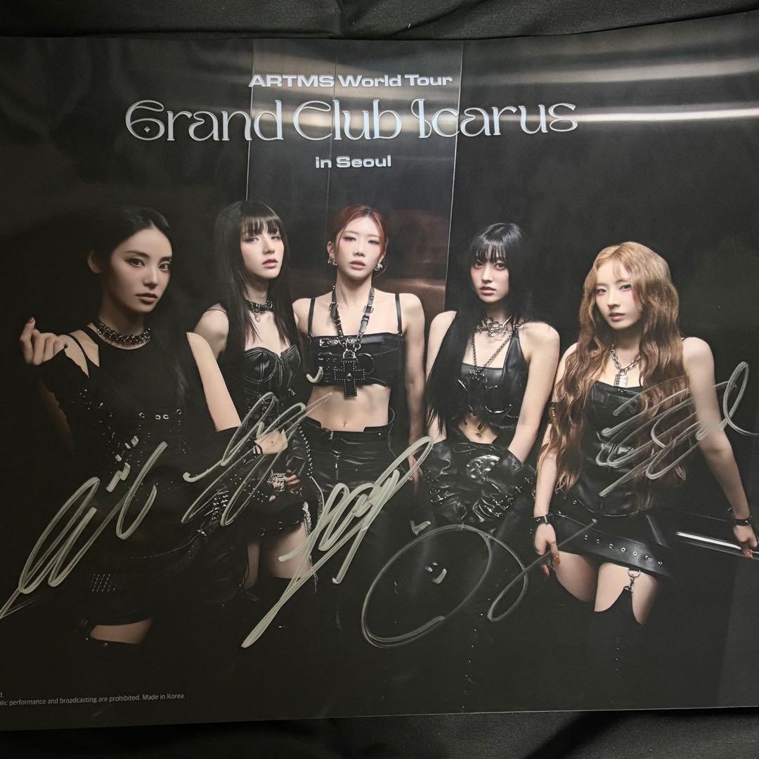 直筆サイン ARTMS LOONA Club Icarus ポスター