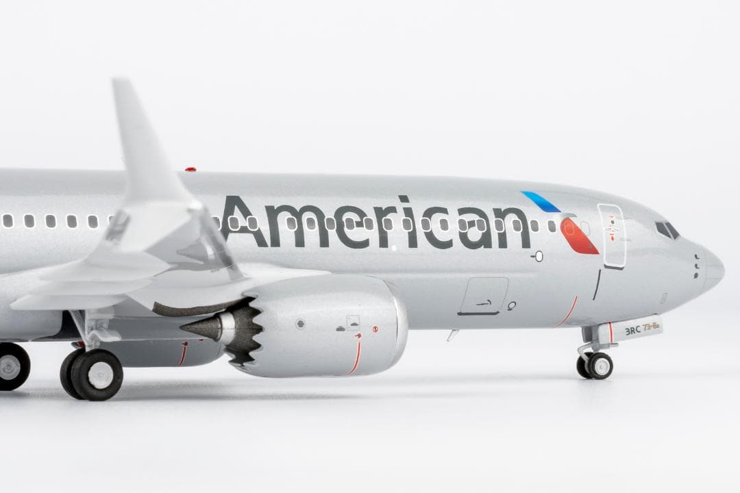 アメリカン航空 737MAX8 N306RC 1/200