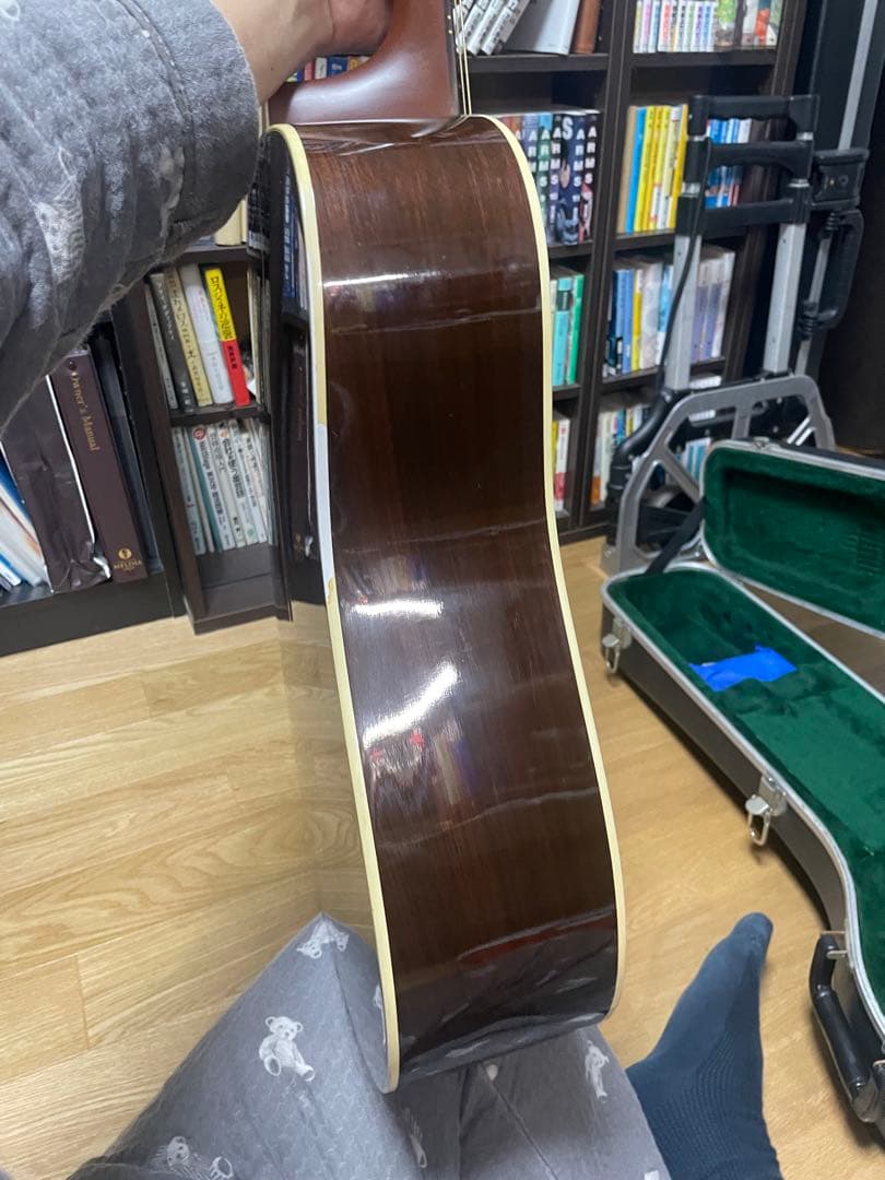 yama　マーチン D28 (ハードケース、証明書有)