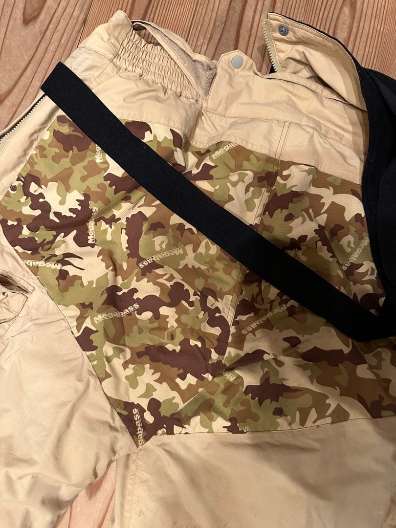メガバス　サーモスーツ