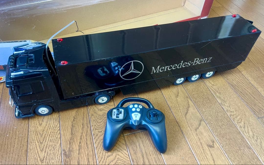Mercedes-Benz Actros ラジコン トレーラー