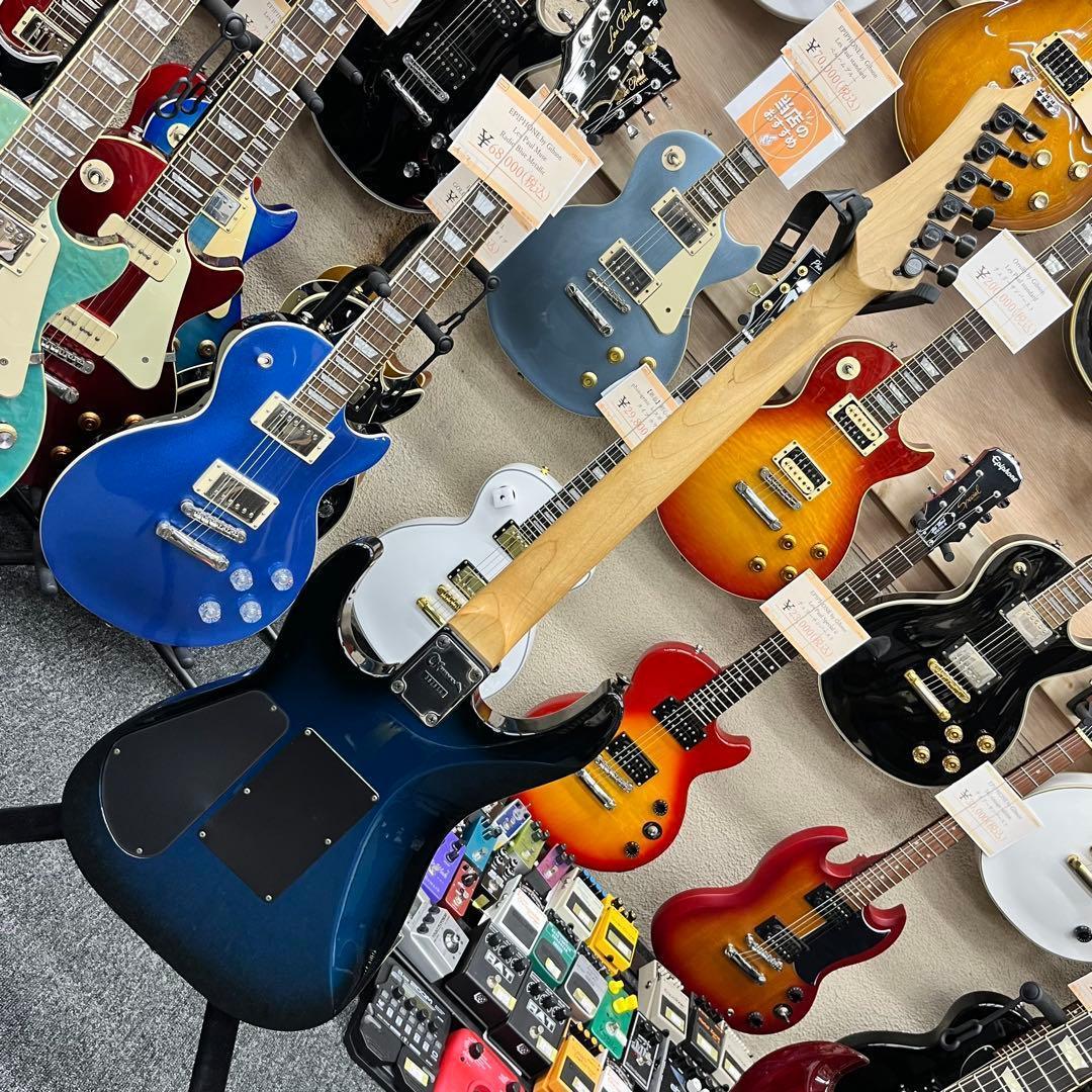 【11198】Charvel by Jackson エレキギター ロック式 青