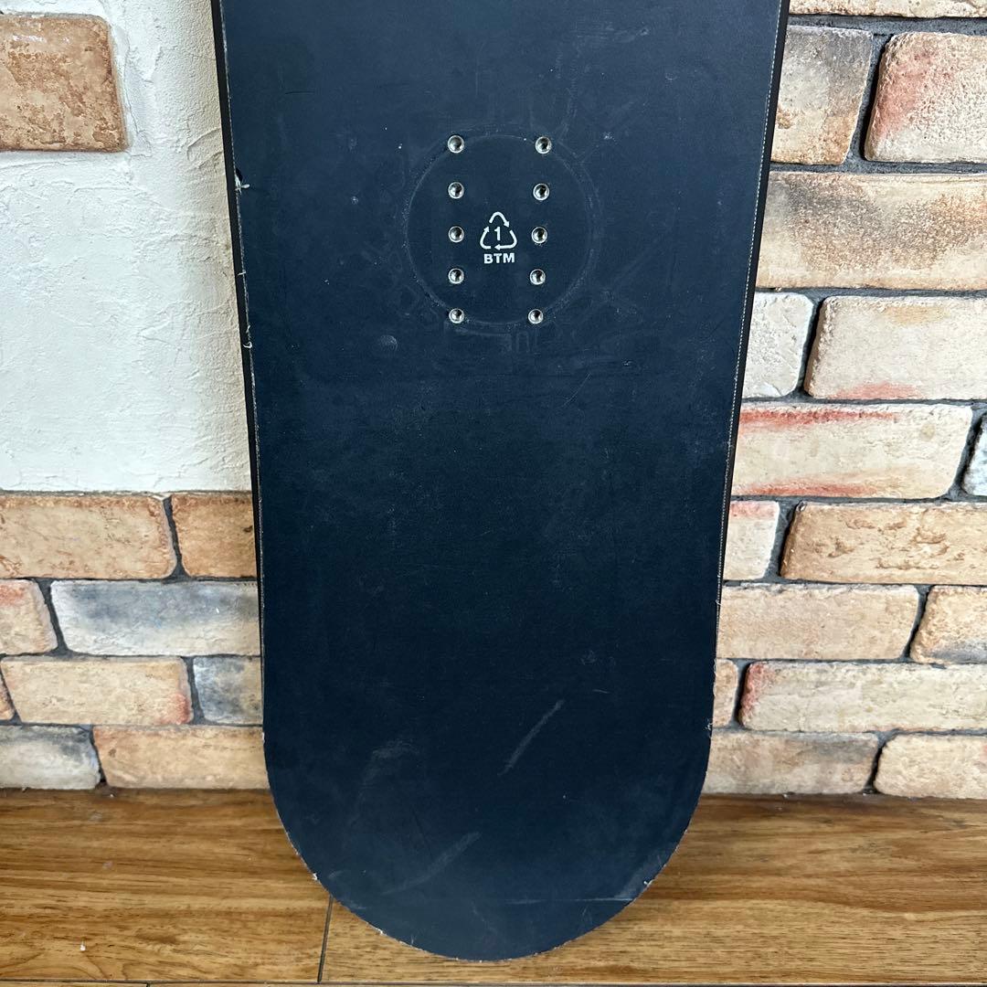BTM スノーボード 板 158cm ブラック シンプルデザイン
