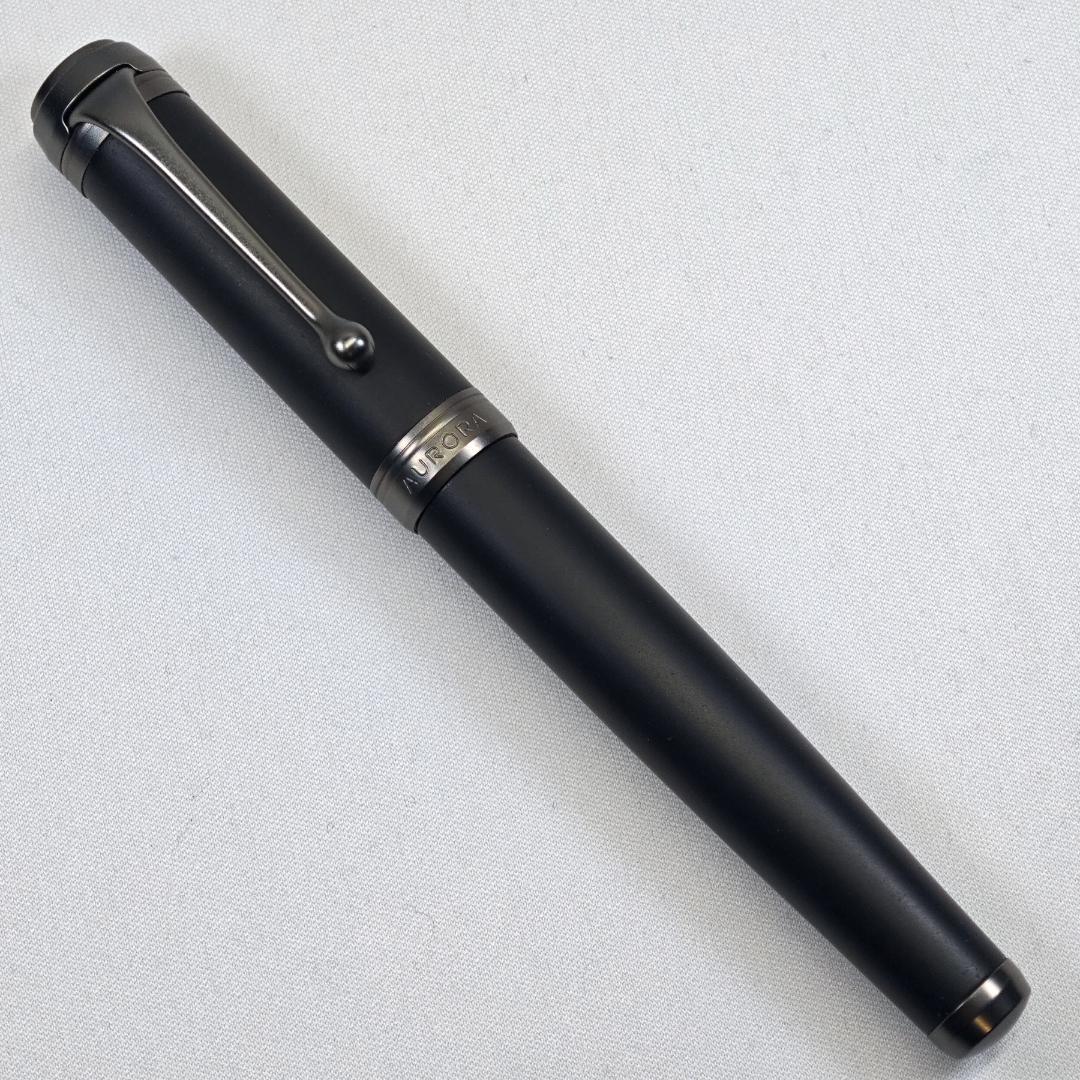 AURORA TALENTUM マットブラック万年筆 純正インク付