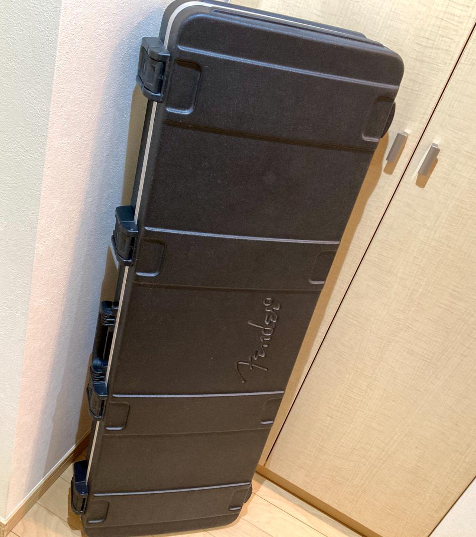 FENDER USA 純正 ベース用ハードケース TSAロック付