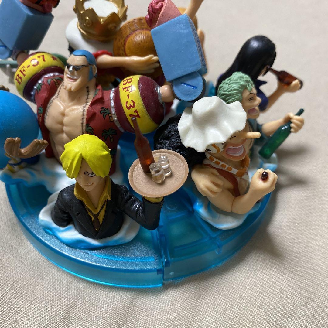 ワンピース　フィギュア　カプセル
