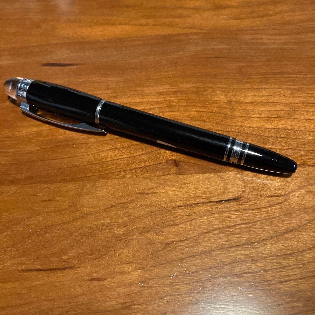 MONTBLANC 万年筆スターウォーカー黒・銀色ペン先F細字「自分へのご褒美」