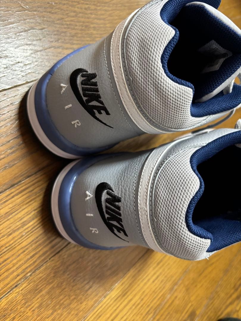 Nike Air Flight バスケットボールシューズ グレー/ネイビー