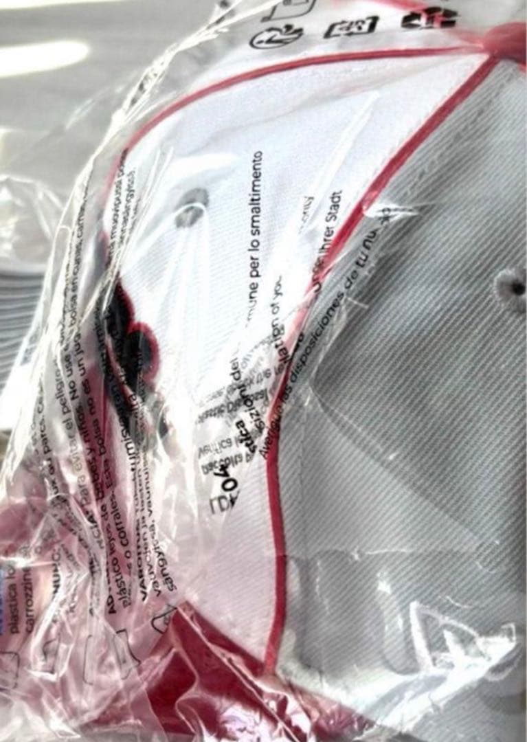 Supreme Piping Script Logo New Era Grey！