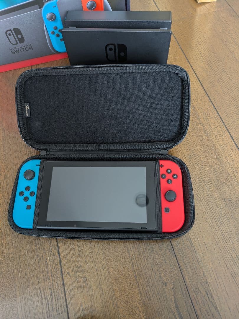 Nintendo Switch 本体　★プロコントローラー付★キャリングケース付