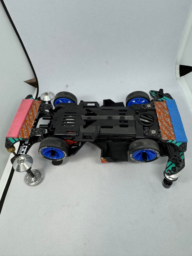 期間限定価格　ミニ四駆　ネオトライダガーzmcカーボンスペシャル　B-MAX仕様