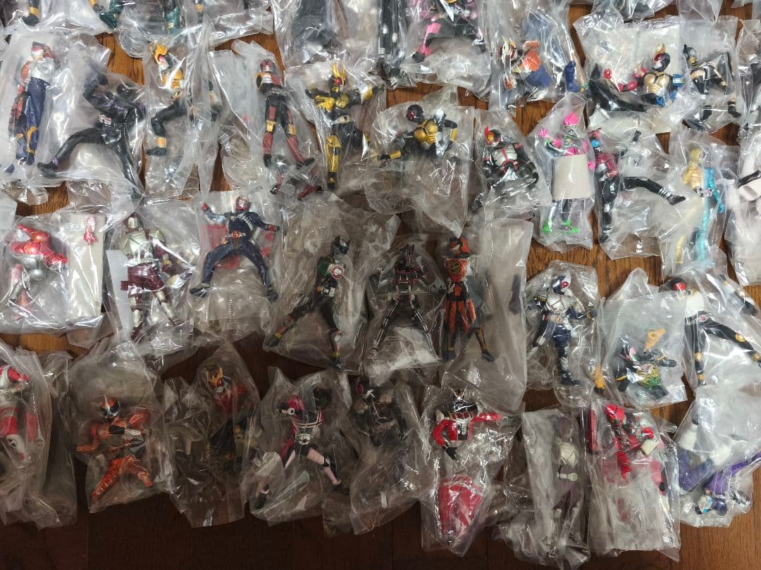 【新品未使用品】HDM創絶 仮面ライダー 82体セット