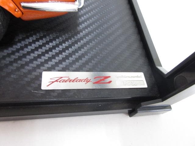 イグニッションモデル1/18 日産フェアレディZ