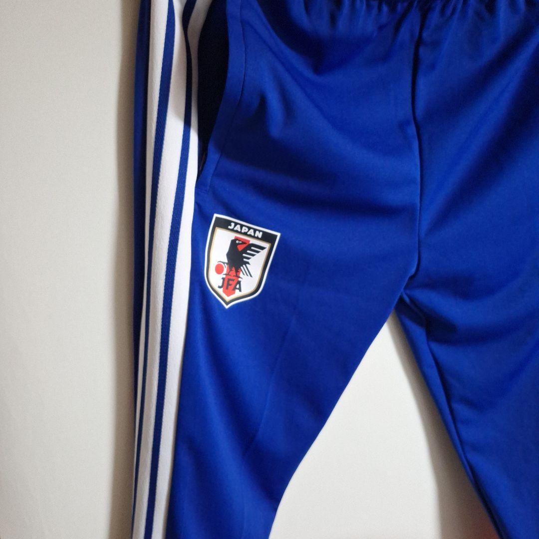 ほぼ新品 adidas サッカー 日本代表ティロ26トレーニングウェア上下セット