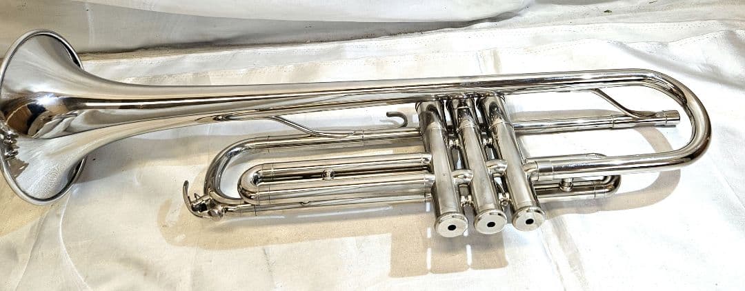 YAMAHA　ヤマハ　トランペット　YTR-135　199786　ケース付き
