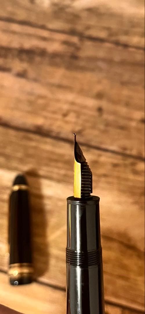 MONTBLANC万年筆 マイスターシュテュック ル・グラン 146 ブラック