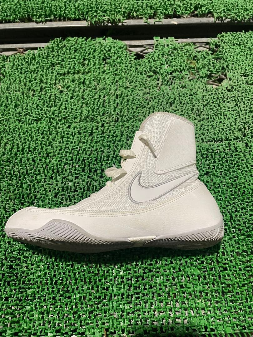 NIKE machomaiマチョマイ2 ホワイト