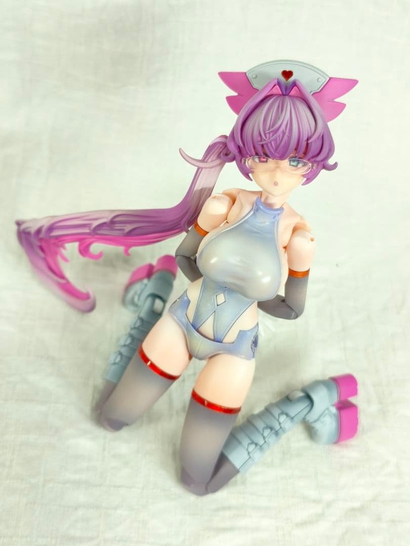 メガミデバイス　デザイアメイデン　メディック　塗装完成品