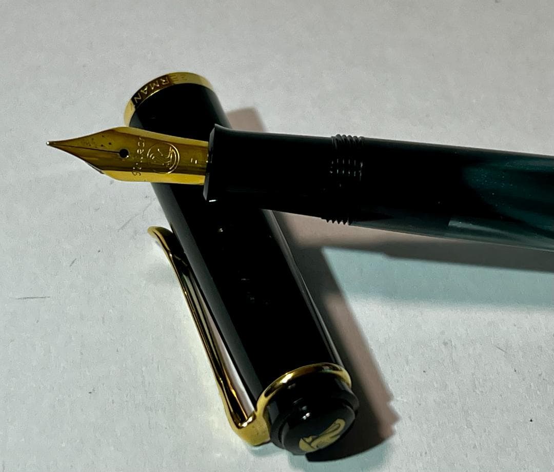 ペリカン万年筆 M200 マーブルグリーン Fニブ