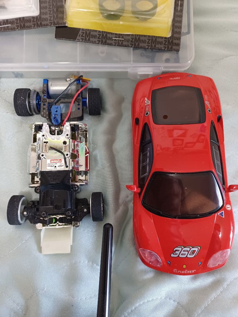 ミニッツ MR03 セット　Kyosho EX-5UR　メッキシャーシ　非売品