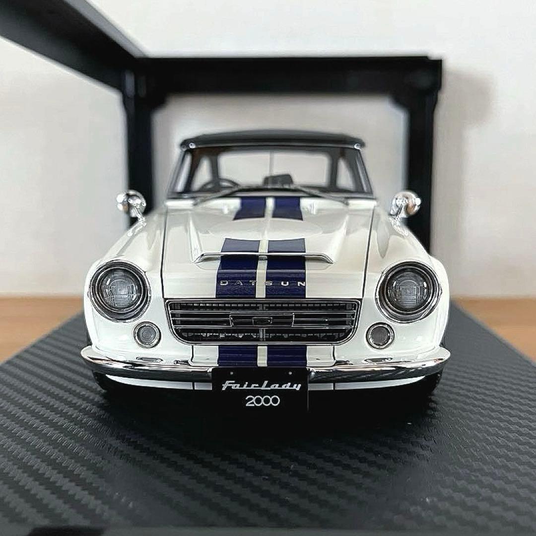 【ミニカー 美品】イグニッションモデル 1/18 ダットサン フェアレディ