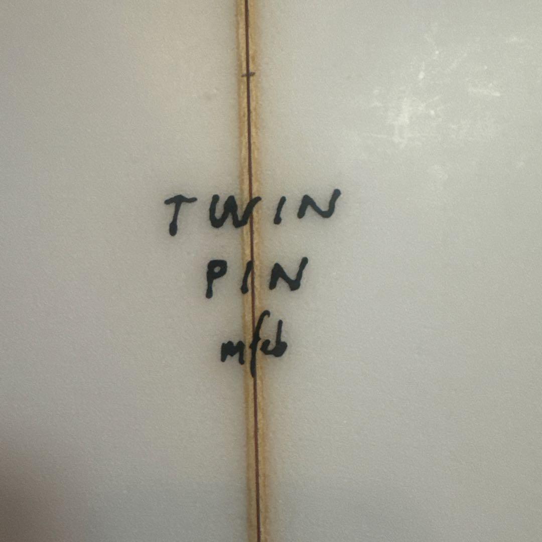 TWIN PIN アルメリック　5.5 ショートボード　マイキー　フェブラリー