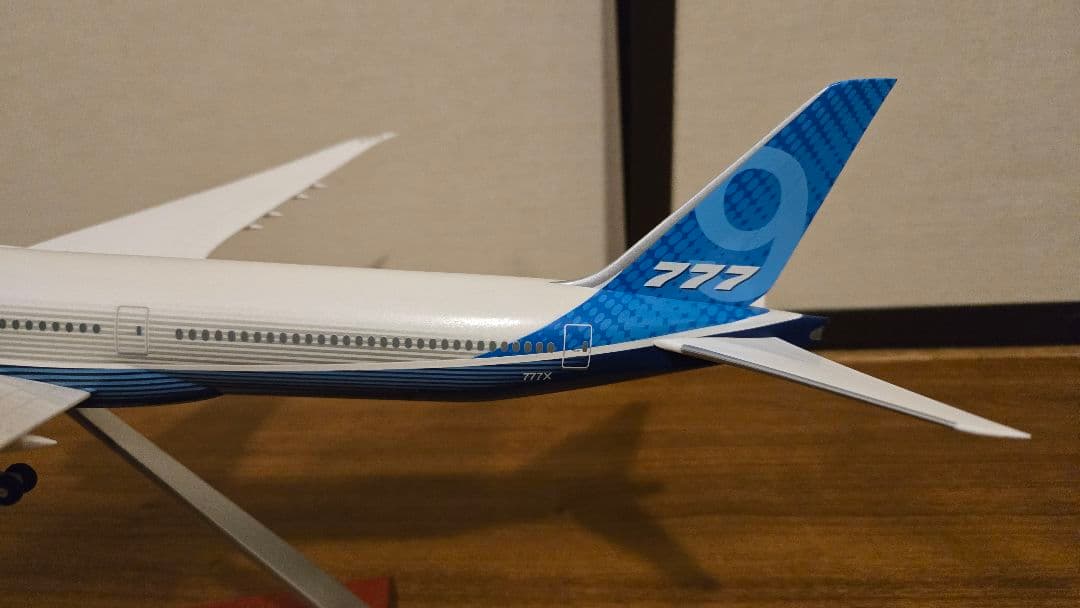 777X 777-9 1/200　ハウスカラー　ボーイング公式　模型