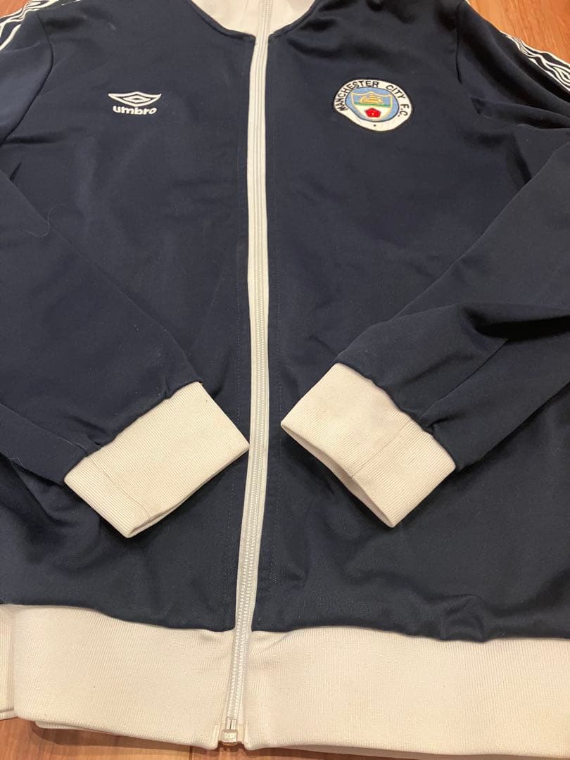 【希少】UMBRO×マンチェスターシティ　トラックジャケットドリルトップ 2XL