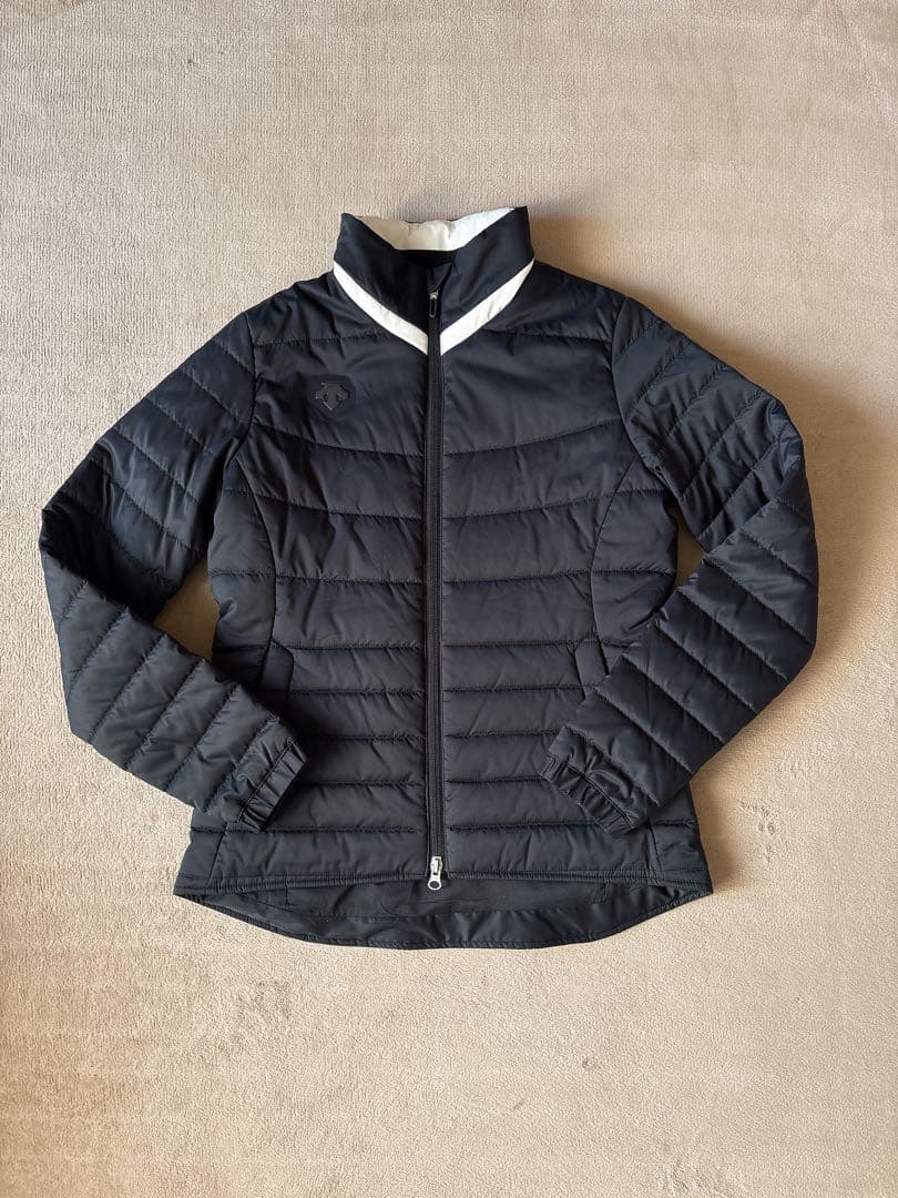DESCENTE GOLFデサントモバイルサーモ　中綿ジャンパー温度調節アウター