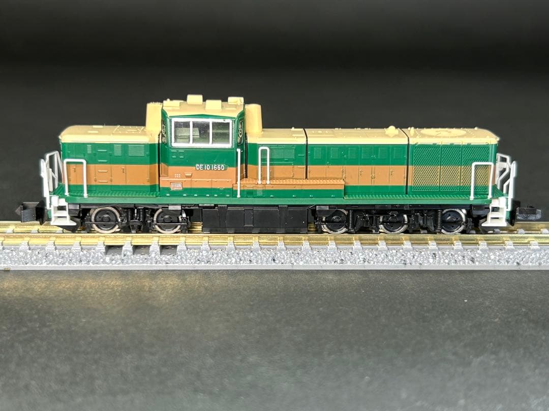 DE10 くしろ湿原ノロッコ号 TOMIX 品番　2233