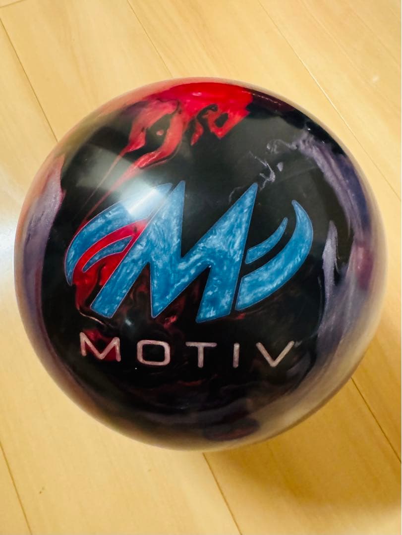 Motiv フォージ・エンバー　モーティブ　15P ボウリング　ボール