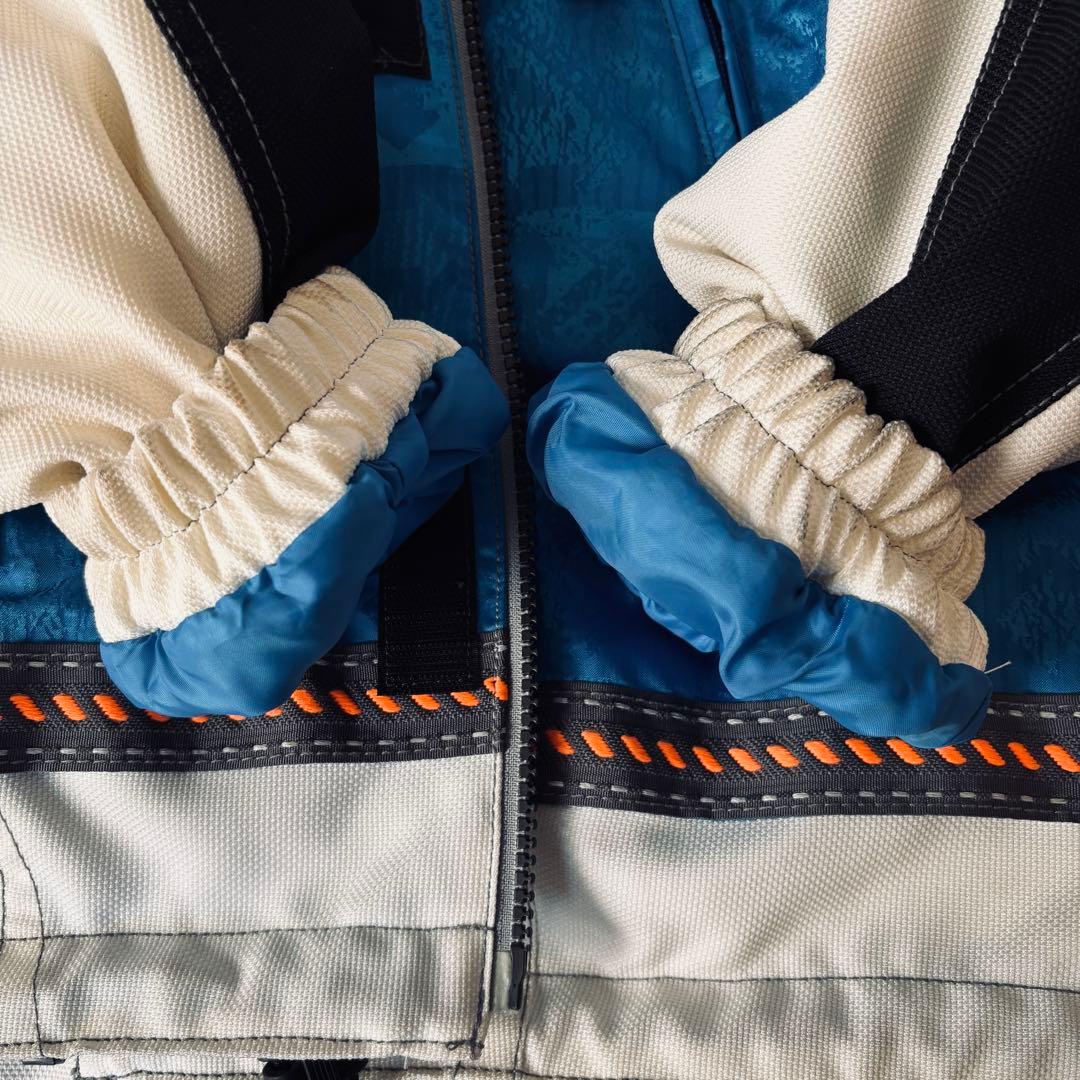 OI11 DESCENTE スイス代表 スキーウェア 上下 L DERMIZAX