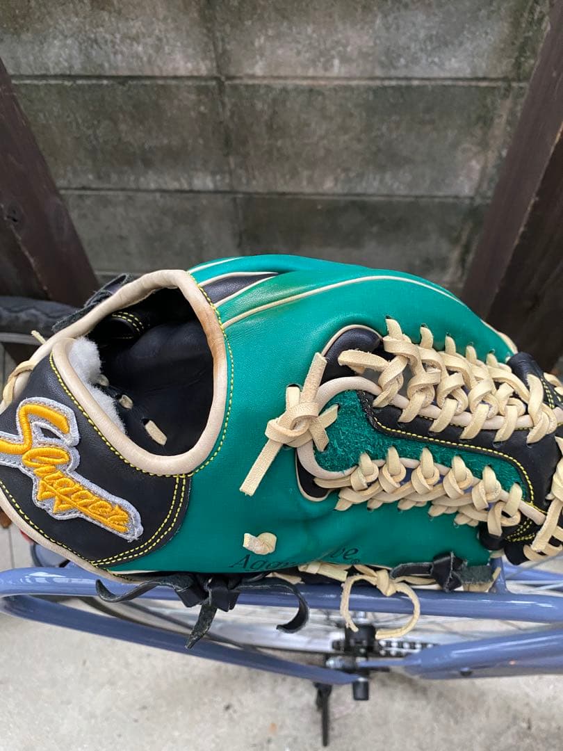 スラッガー　軟式グローブ