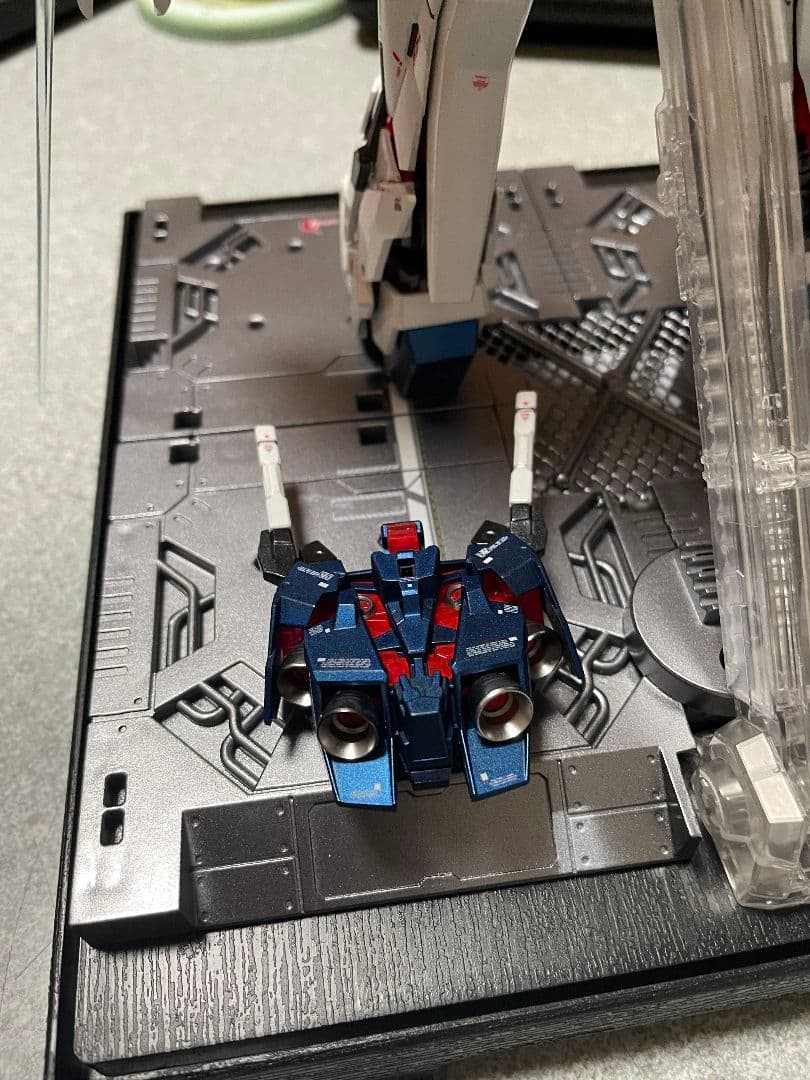 ユニコーンガンダム MG完成品 LEDライトアップ