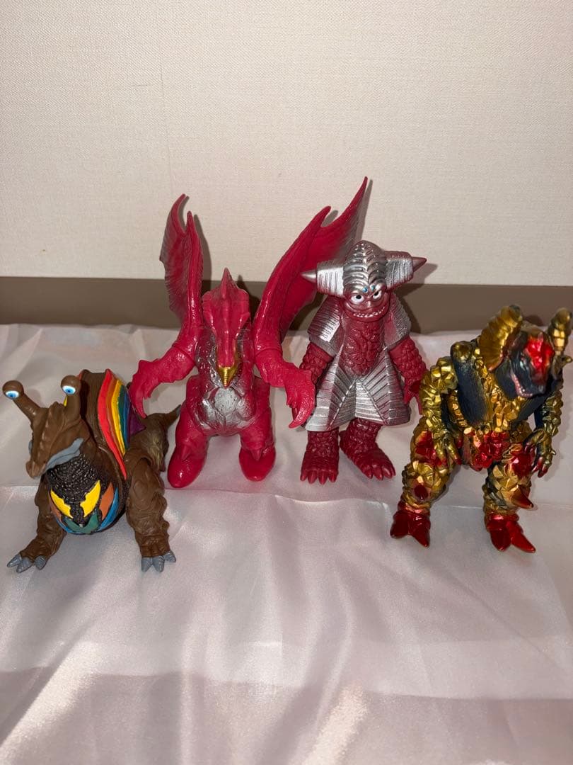 ウルトラマンティガ 怪獣ソフビセット 一部タグあり