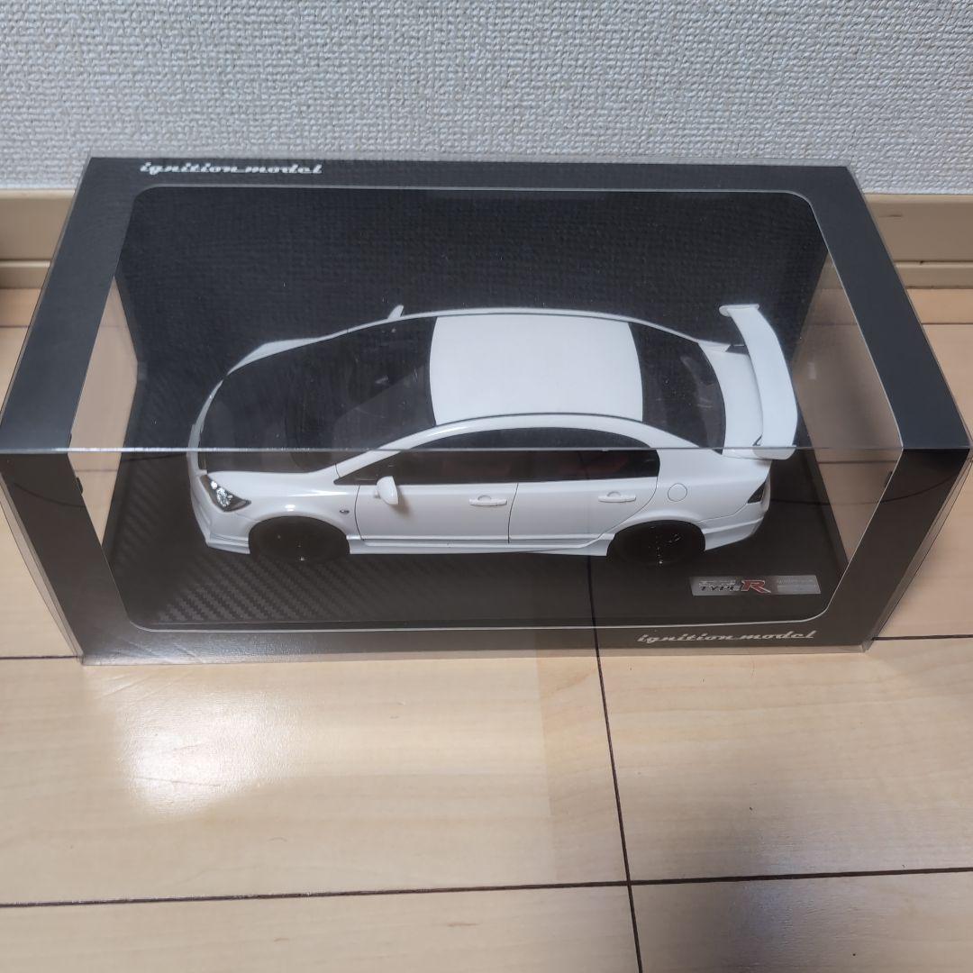 イグニッションモデル ホンダ シビック タイプＲ　FD2 ホワイト 1/18