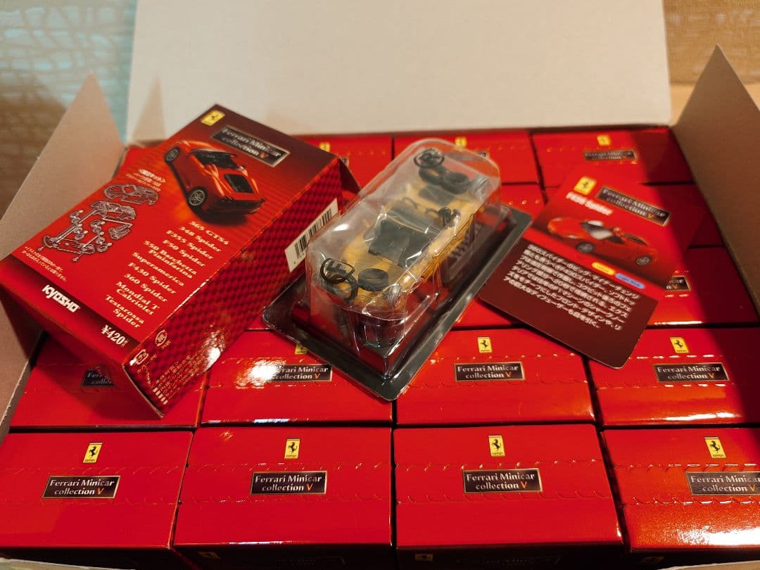京商1/64フェラーリミニカーシリーズV新品未組立10種30台