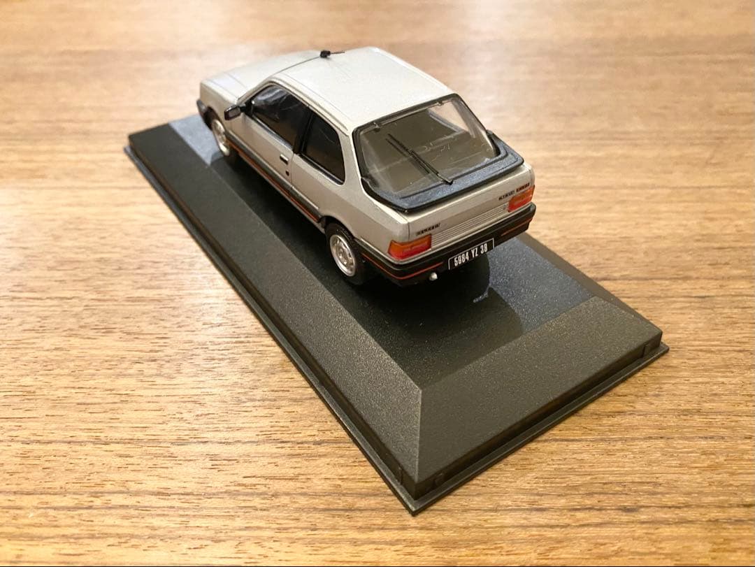 新品 希少！1/43 コーギー バンガーズ プジョー 309GTI シルバー