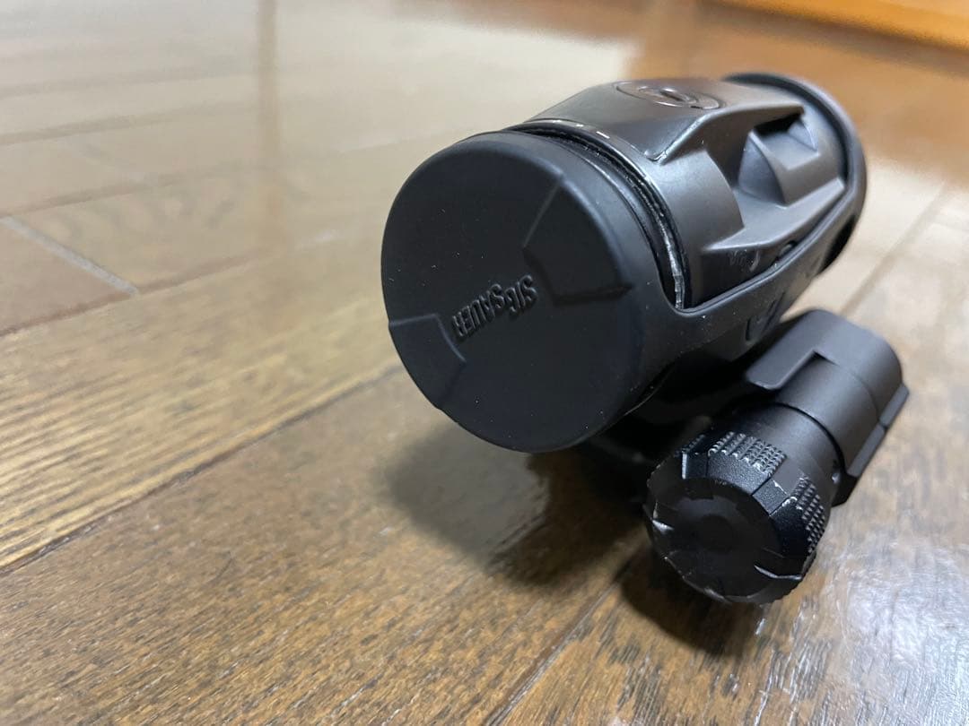 Sig Sauer JULIET3 Micro 3x Magnifierトイガン