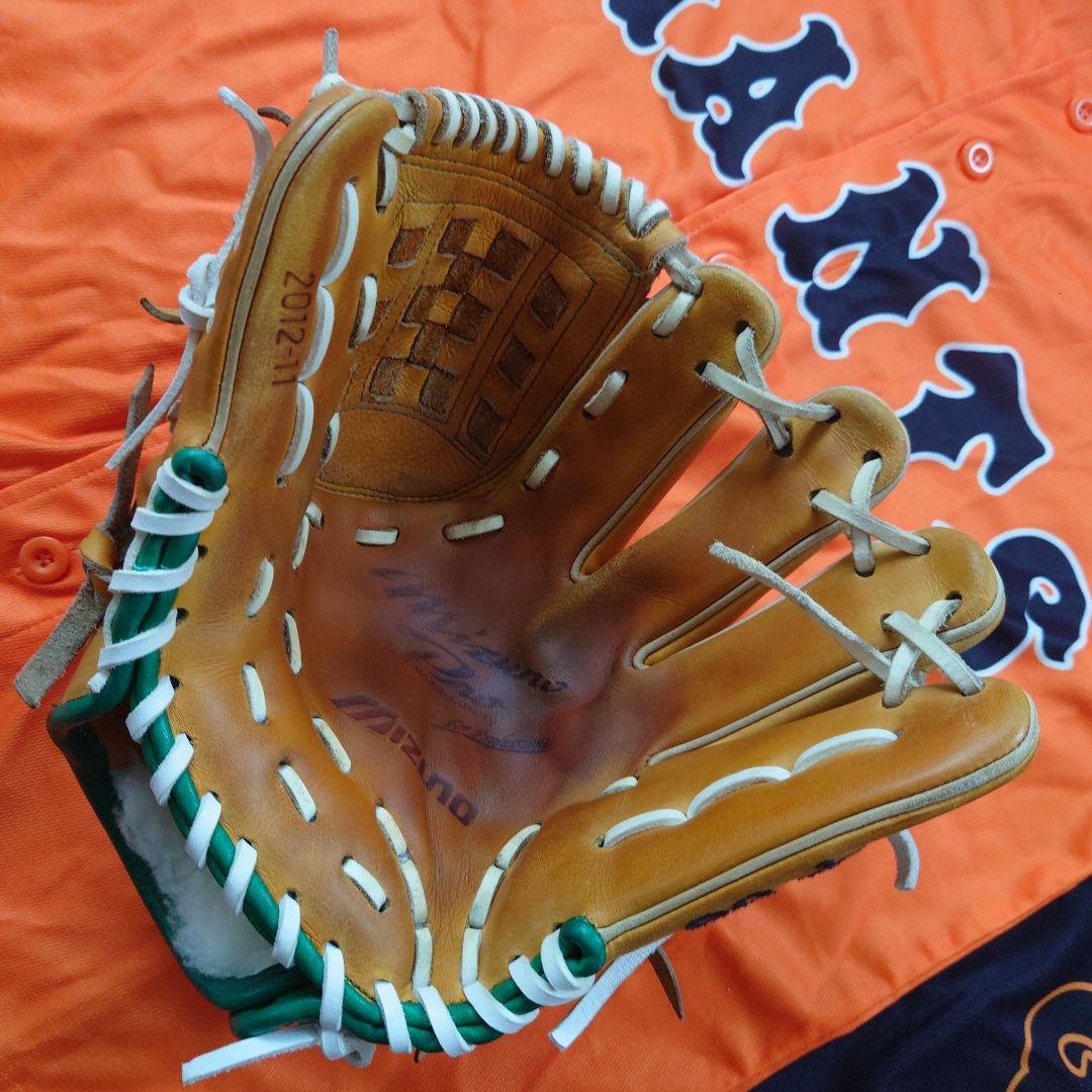 NPBプロ野球 選手支給硬式グローブ　ミズノ