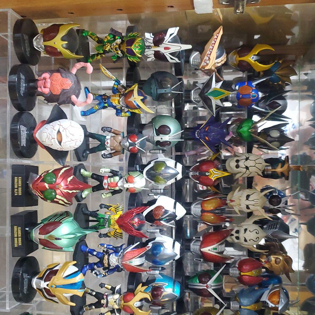 仮面マスク、ワンピース、ウルトラマンガチャガチャコレクション