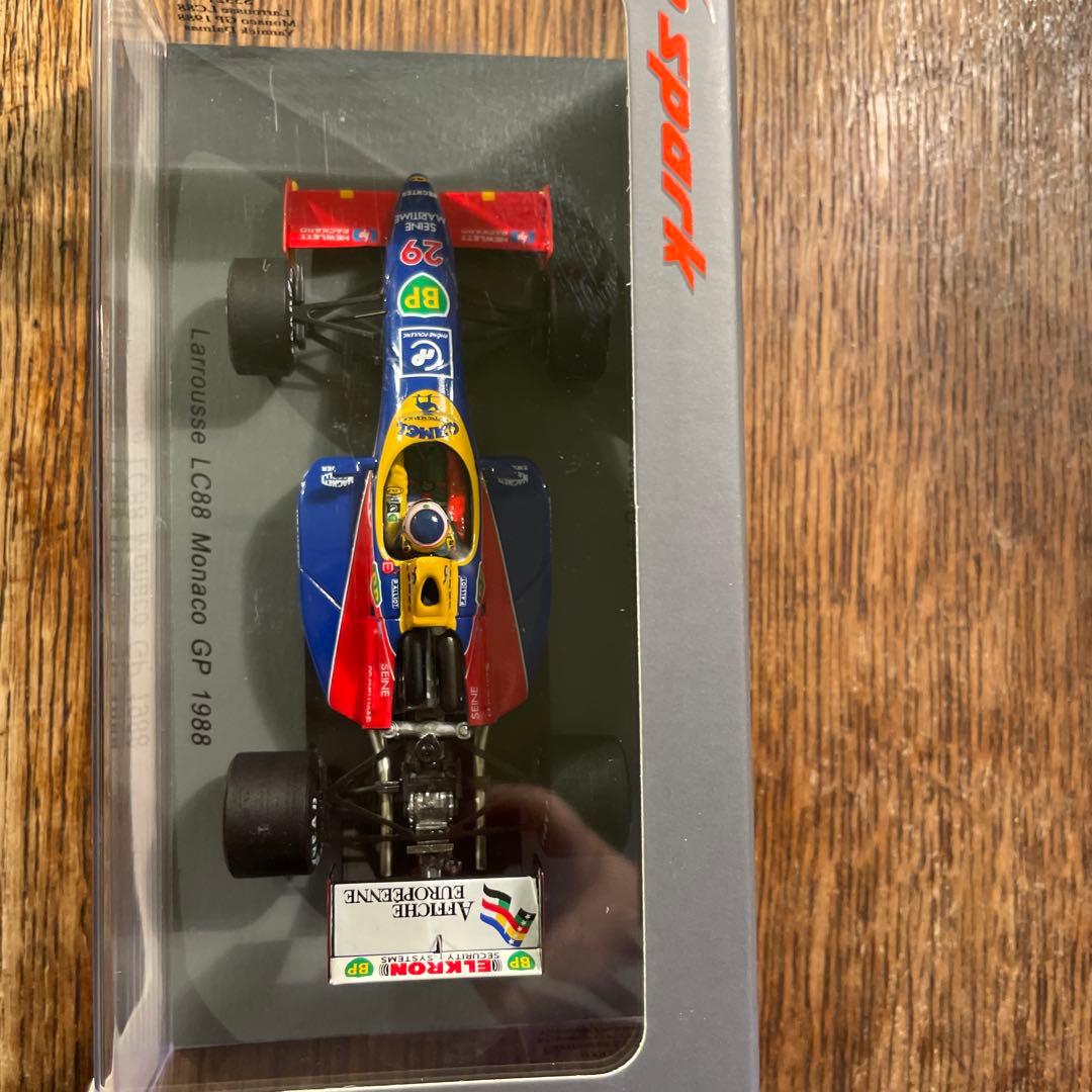 絶版　1/43 ラルース　LC88 1988年モナコGP ヤニック・ダルマス