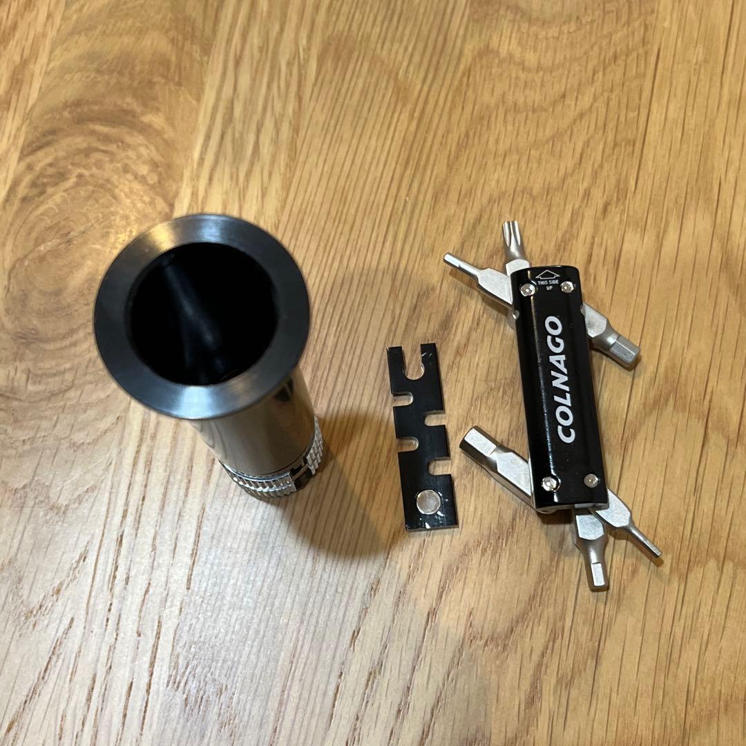 COLNAGO CC01用 マルチツール トップキャップアンカー