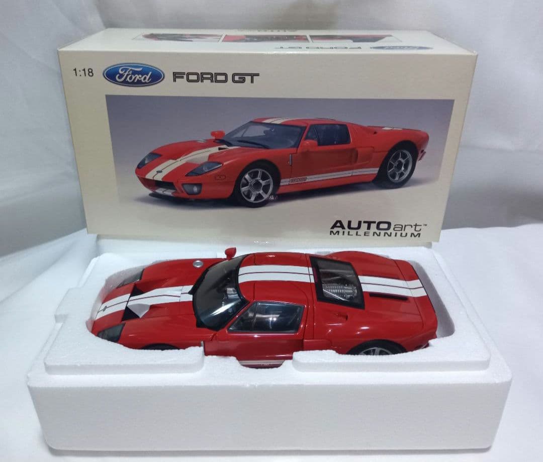 1/18 オートアート Ford GT 2004 訳あり