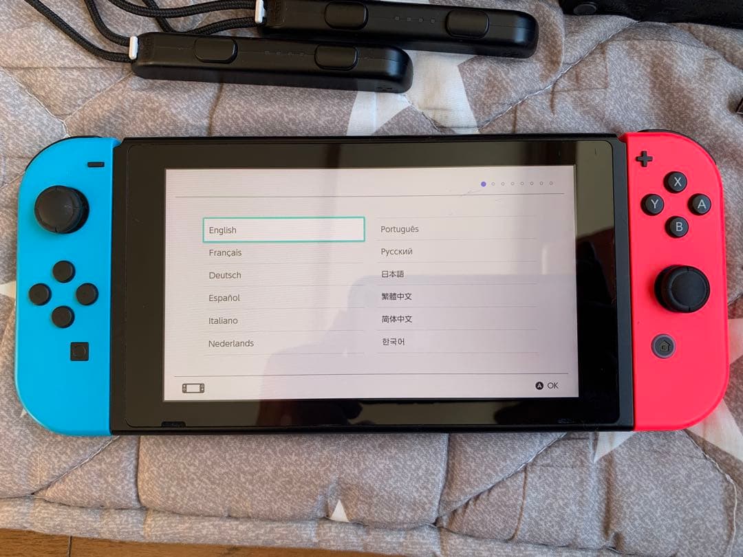 Nintendo Switch 本体　ケース付き