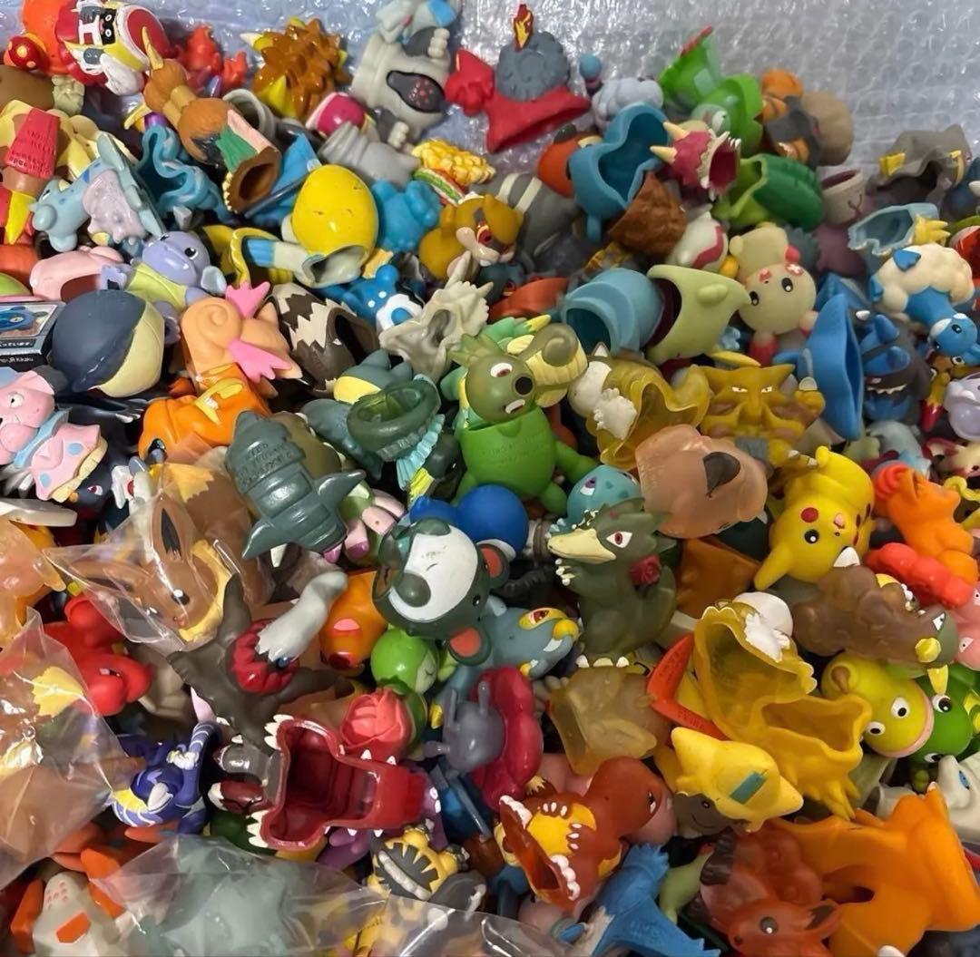 ポケモン　グッズ　フィギュア　モンコレ　ポケモンキッズ　クリア　指人形　未開封