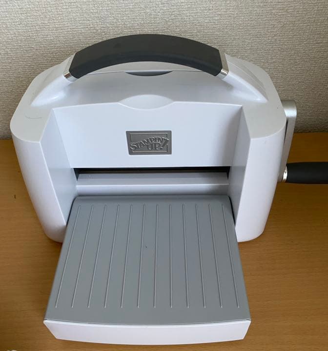 スタンピン ダイカット