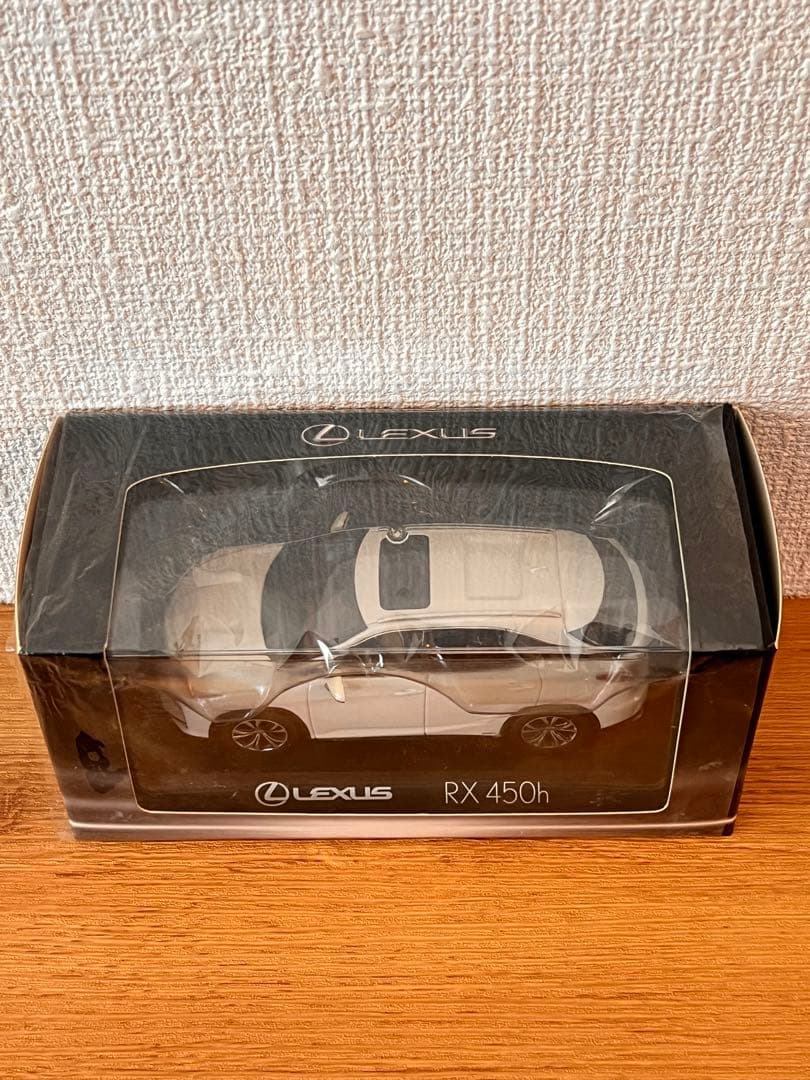 ユーワン