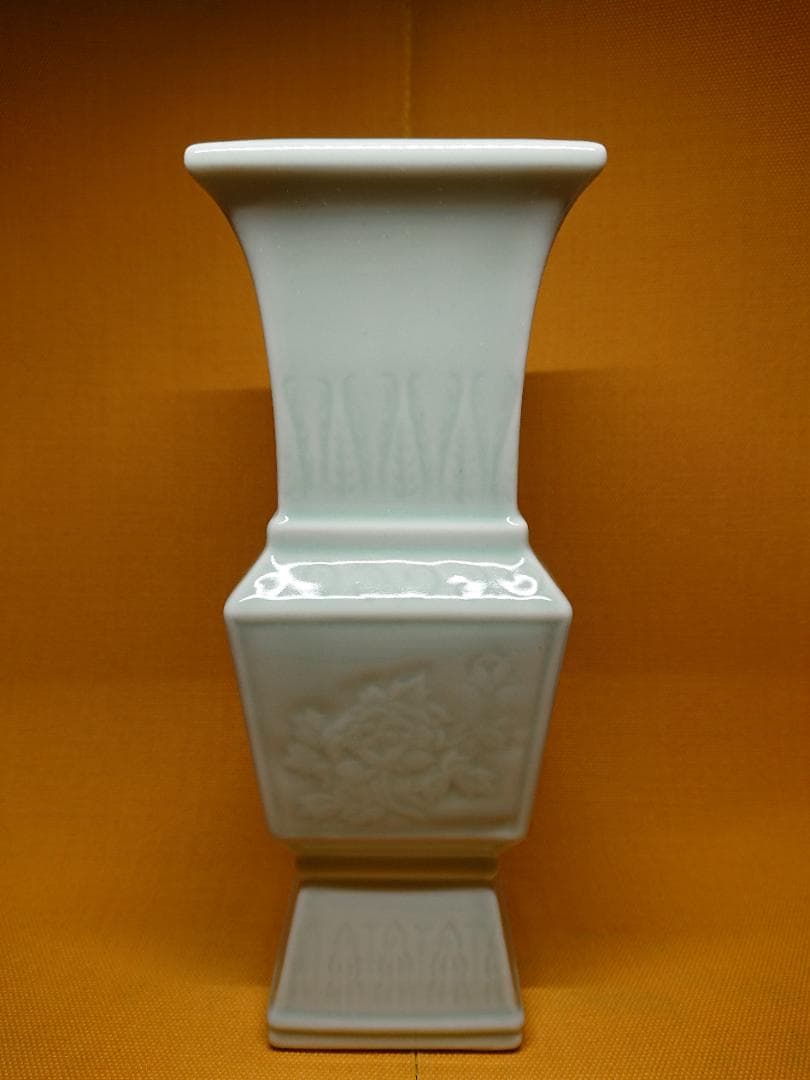 美品　花器　花瓶　陶器　骨董　青磁　置物　インテリア　工芸品　美術品　A2941